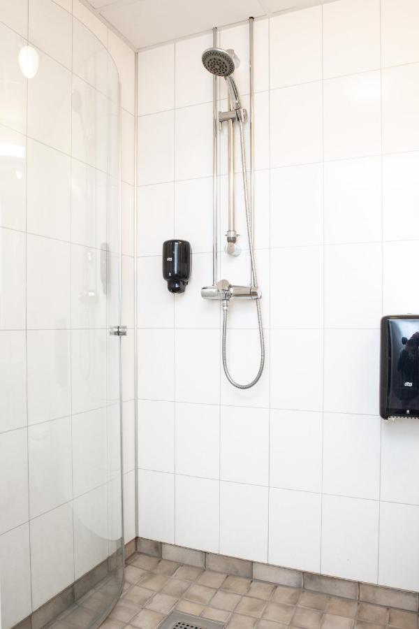 Fast Hotel Свольвер Экстерьер фото