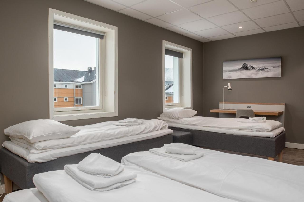 Fast Hotel Свольвер Экстерьер фото