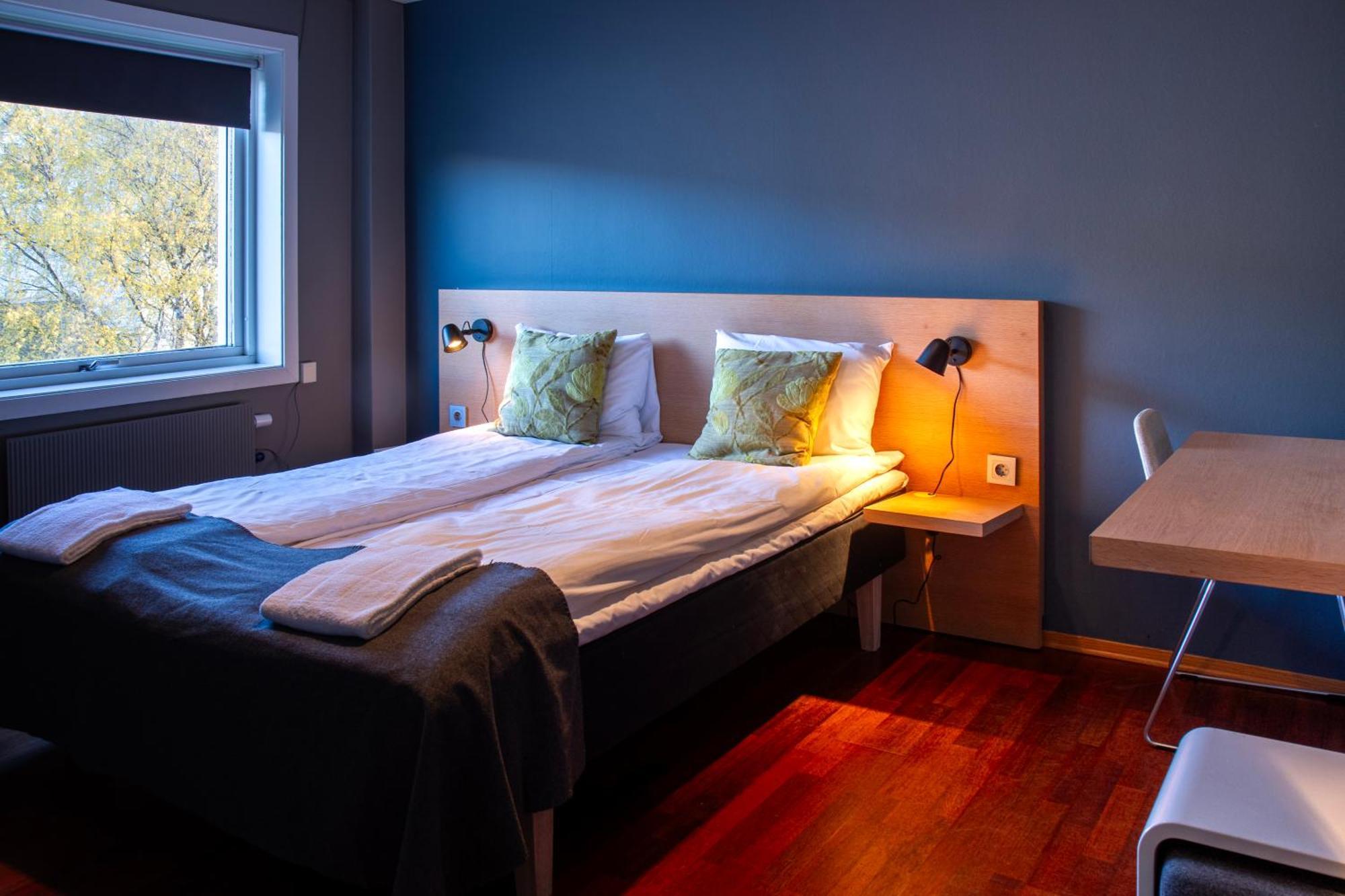 Fast Hotel Свольвер Экстерьер фото