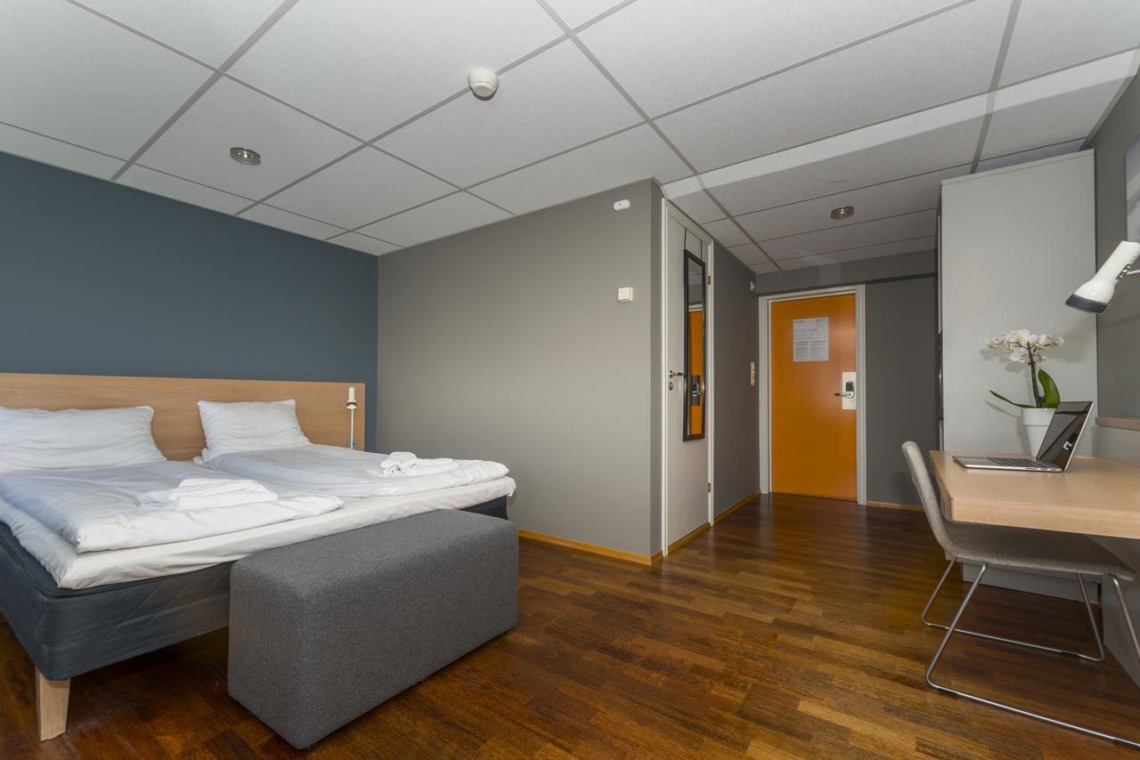 Fast Hotel Свольвер Экстерьер фото