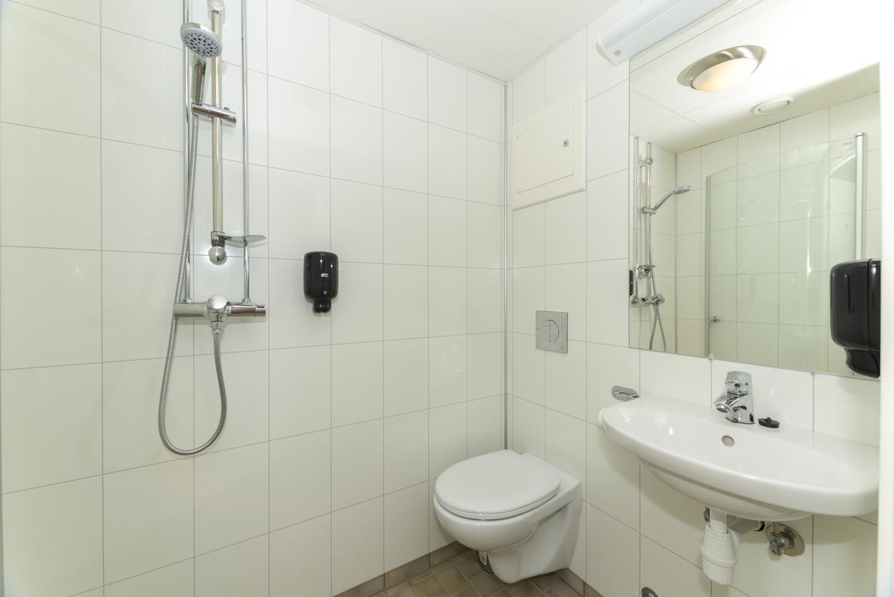 Fast Hotel Свольвер Экстерьер фото